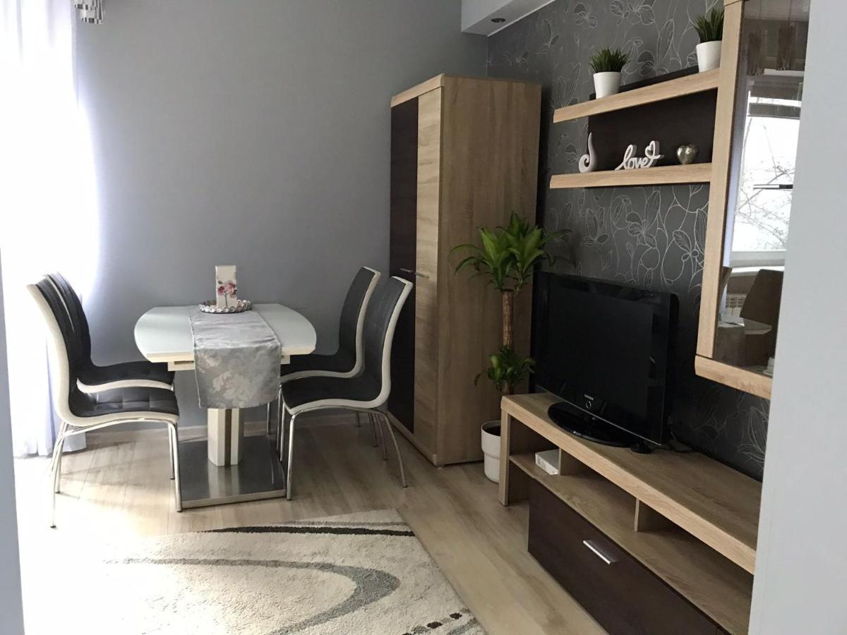 Appartamento Apartament D&B Gdynia Esterno foto